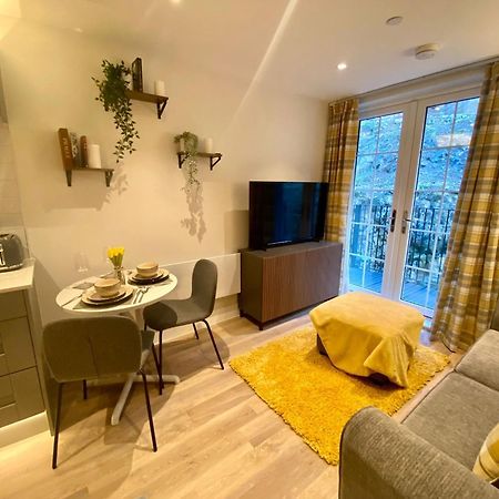Luxury 1 Bedroom Apartment - Rock Mill 14 Stony Middleton 외부 사진