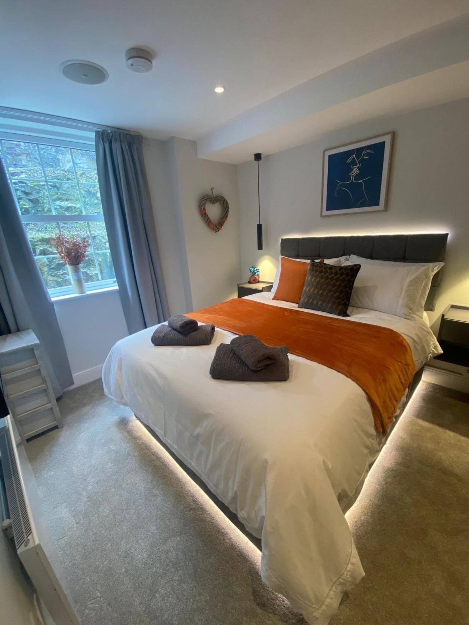 Luxury 1 Bedroom Apartment - Rock Mill 14 Stony Middleton 외부 사진