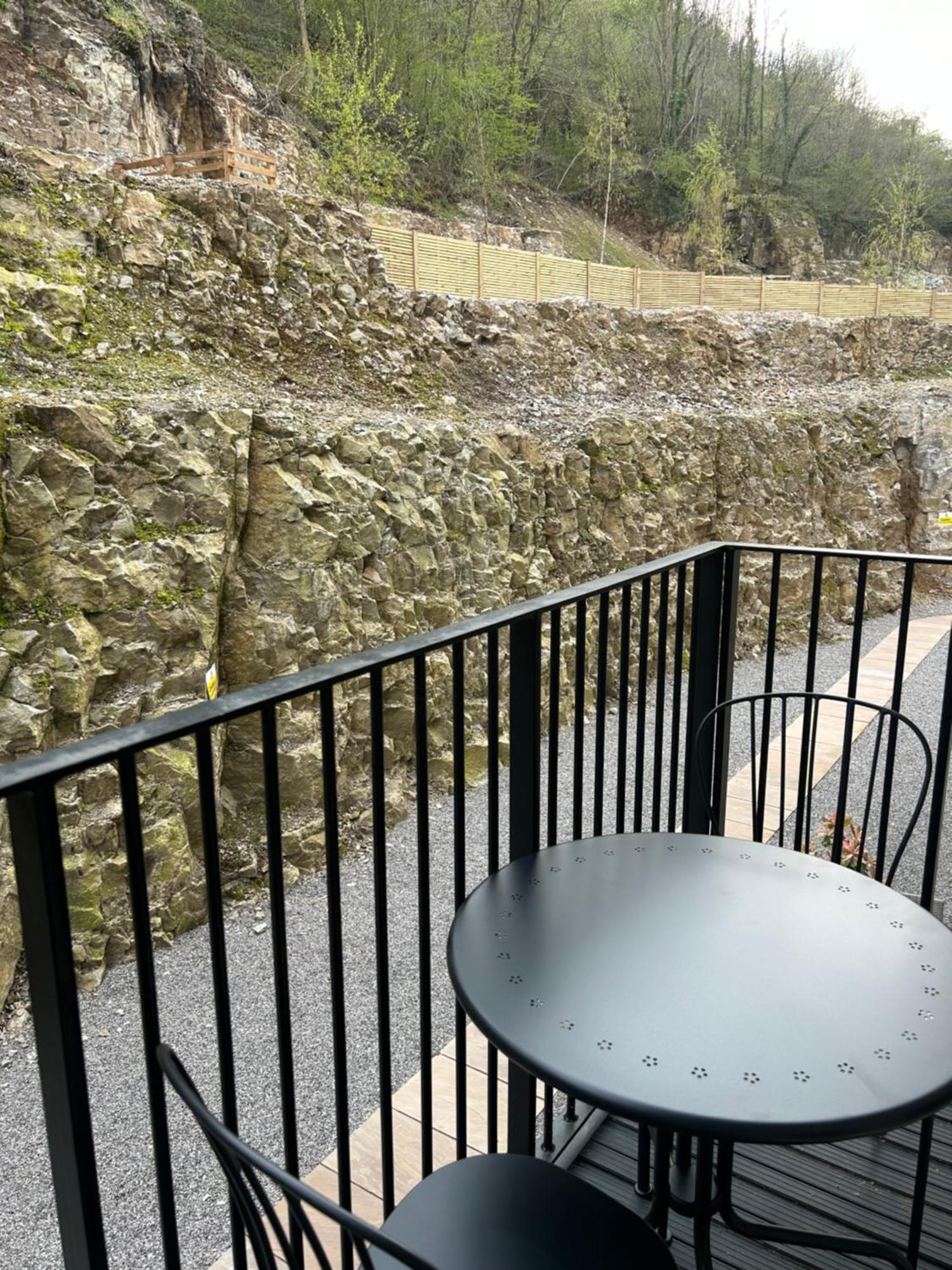 Luxury 1 Bedroom Apartment - Rock Mill 14 Stony Middleton 외부 사진